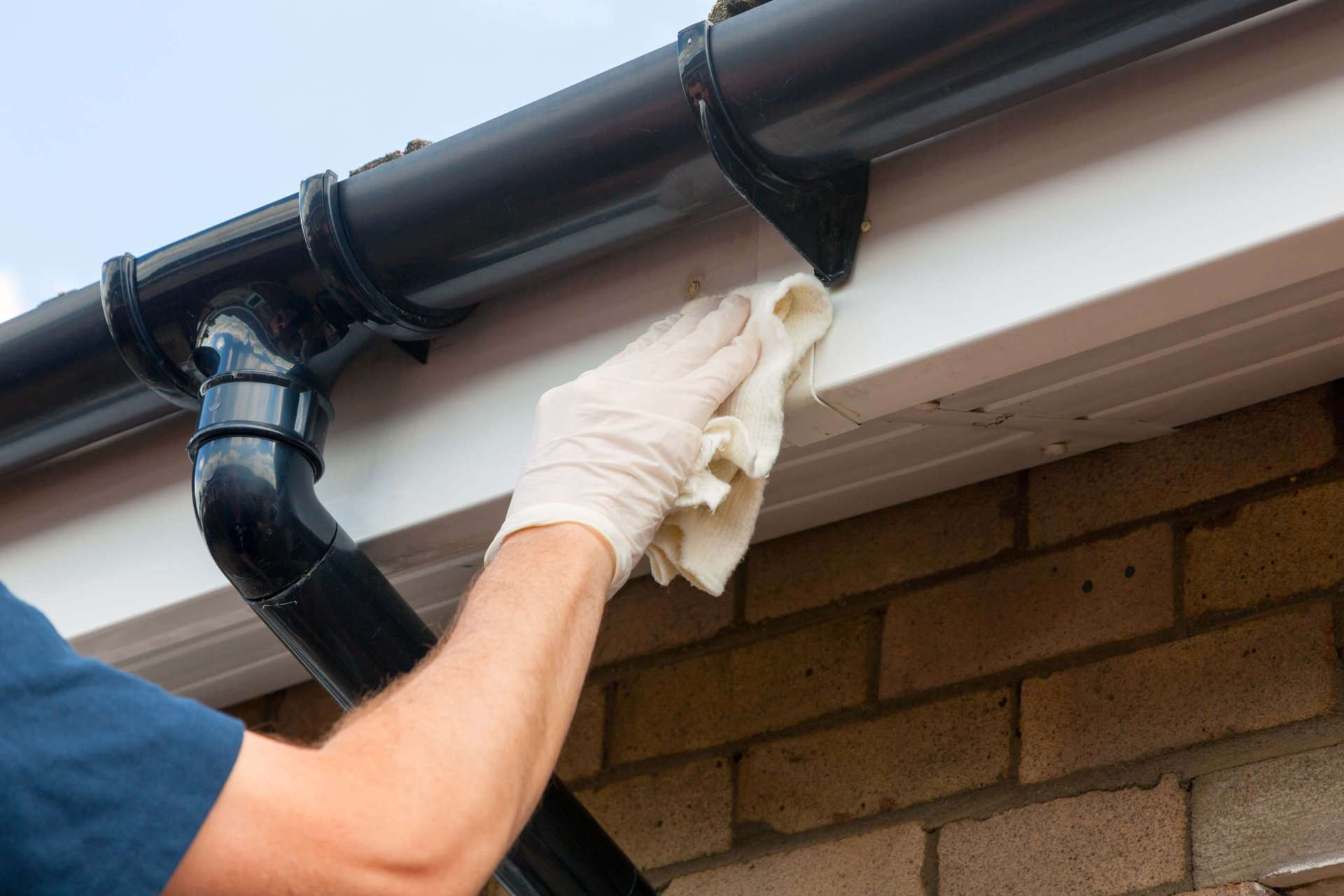 Gutter Installation - Roof It Forward